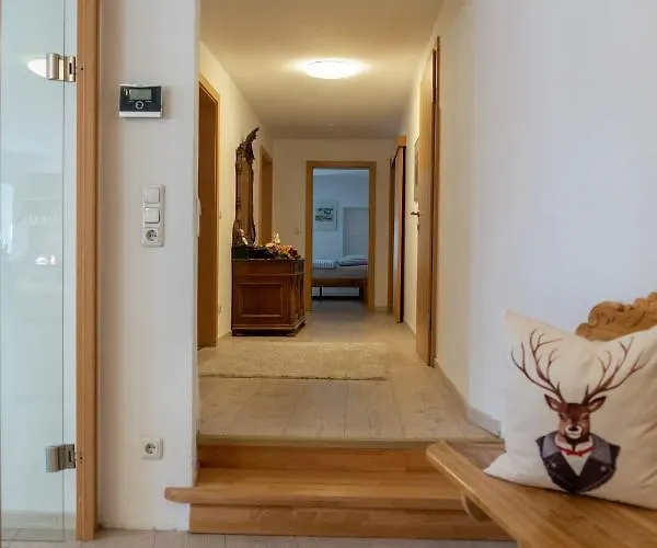 Modern In The Center Of דירה *